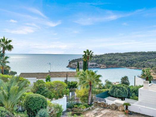 Villa zum Kauf provisionsfrei 2.850.000 € 7 Zimmer 218 m² 1.346 m² Grundstück Sol de Mallorca 07181