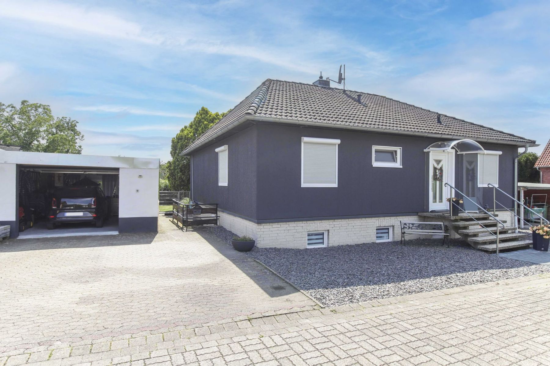 Bungalow zum Kauf 330.000 € 5 Zimmer 110,4 m²<br/>Wohnfläche 842,2 m²<br/>Grundstück Söhlde Söhlde 31185