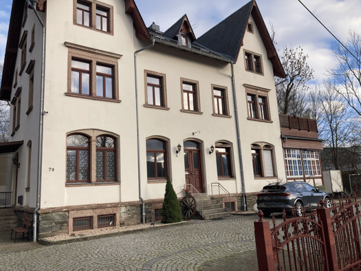 Wohnung zum Kauf 295.000 € 5 Zimmer 249 m² Helbersdorf Helbersdorf 09120