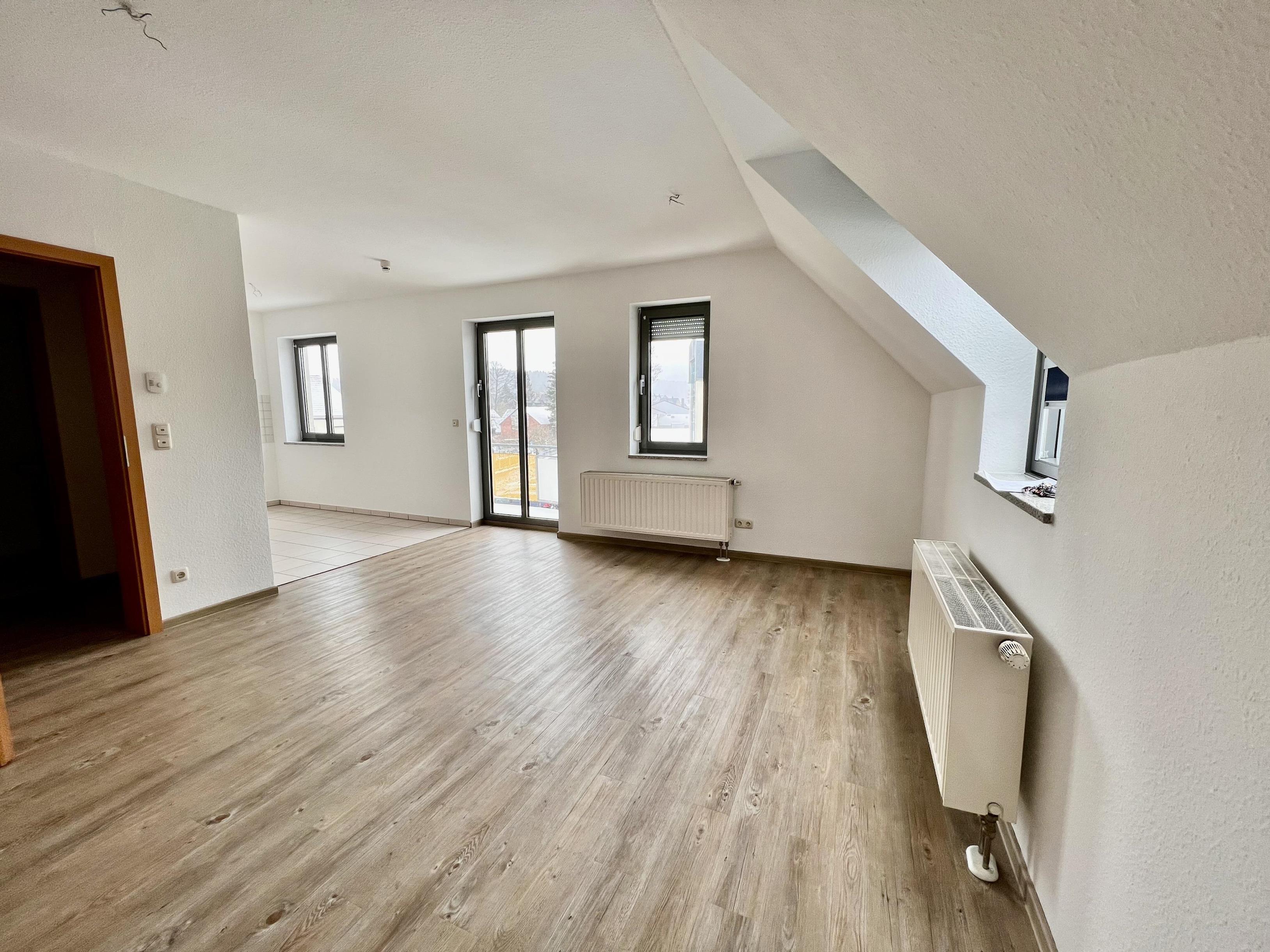 Maisonette zur Miete 377 € 2 Zimmer 63 m²<br/>Wohnfläche 2.<br/>Geschoss ab sofort<br/>Verfügbarkeit Hauptstraße 18 Rothenkirchen Steinberg 08237