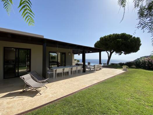 Einfamilienhaus zum Kauf 2.850.000 € 537 m² 1.750 m² Grundstück Begur 17213