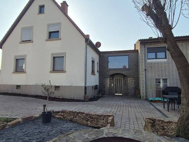 Doppelhaushälfte zum Kauf provisionsfrei 529.000 € 6 Zimmer 143 m² 683 m² Grundstück Linkenheim Linkenheim-Hochstetten 76351