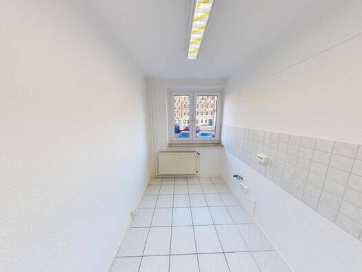 Bürofläche zur Miete 7 € 6 Zimmer 141,8 m² Bürofläche Bernsdorfer Str. 132 Bernsdorf Chemnitz 09126