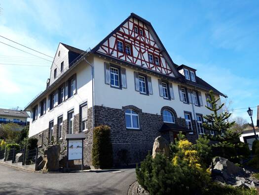 Maisonette zur Miete 780 € 3 Zimmer 112 m² Geschoss 2/3 frei ab sofort Ulmen Ulmen 56766
