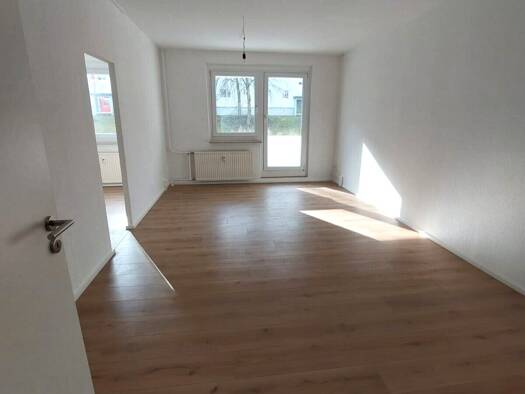 Wohnung zur Miete 420 € 3 Zimmer 69 m² EG Auerbachstraße 32 Lusan Gera 07549