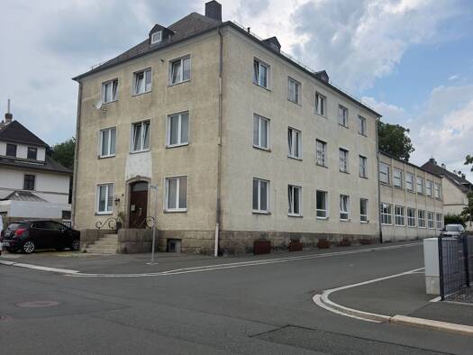 Mehrfamilienhaus zum Kauf 190.000 € 11 Zimmer 655 m² 1.100 m² Grundstück Helmbrechts Helmbrechts 95233