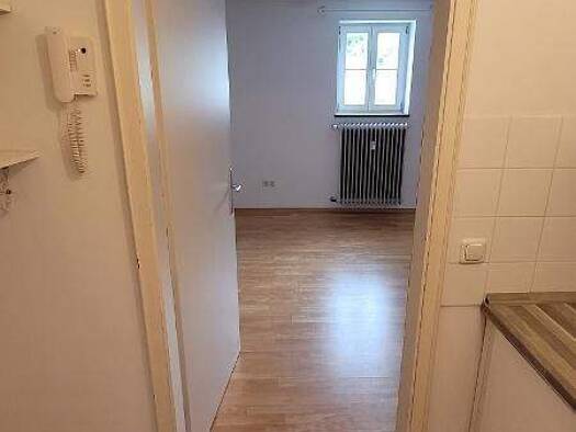 Studio zur Miete 260 € 1 Zimmer 18,8 m² frei ab sofort Ort 14 Altstadt Passau 94032