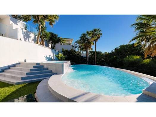 Villa zum Kauf 3.195.000 € 10 Zimmer 587 m² 1.355 m² Grundstück Benalmádena 29630