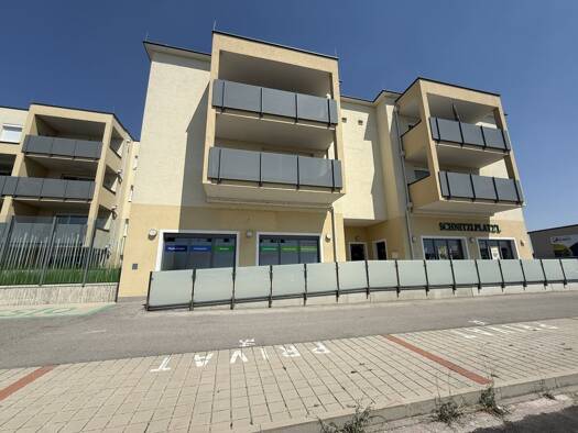 Büro zur Miete 1.679 € 4 Zimmer Leobersdorf 2544