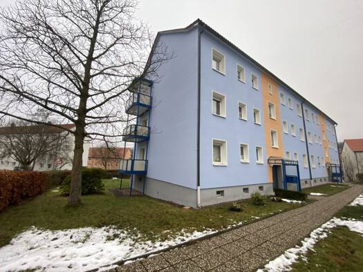 Wohnung zur Miete 350 € 3 Zimmer 59 m² frei ab 01.07.2026 Zella-Mehlis 98544