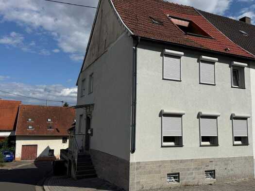 Einfamilienhaus zum Kauf 150.000 € 4 Zimmer 101,8 m² Ensheim Halberg 66131