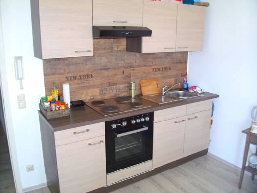 Wohnung zur Miete 490 € 2 Zimmer 82 m² Geschoss 1/1 frei ab 01.09.2026 Neuenberger Straße Neuenberg Fulda 36041