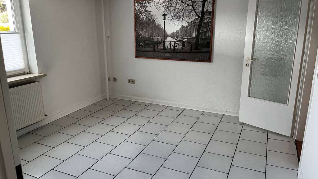 Wohnung zur Miete 430 € 2 Zimmer 45 m² Geschoss 1/3 frei ab 01.05.2026 Bergneustadt 51702