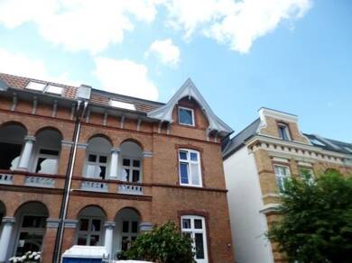 Wohnung zur Miete 810 € 2,5 Zimmer 73 m² 2. Geschoss frei ab 01.08.2025 Viktoriastraße 25 Hüxter- / Mühlentor / Gärtnergasse Lübeck 23560