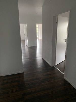 Wohnung zur Miete 700 € 3 Zimmer 99 m²<br/>Wohnfläche ab sofort<br/>Verfügbarkeit Schulstraße Kettwig Essen 45219