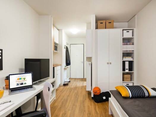 Wohnung zur Miete 695 € 1 Zimmer 17 m² Geschoss 1/5 frei ab 01.04.2026 Moabit Berlin 10553