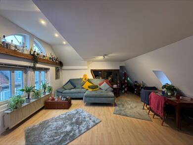 Wohnung zur Miete 850 € 3 Zimmer 87 m² Usingen Usingen 61250