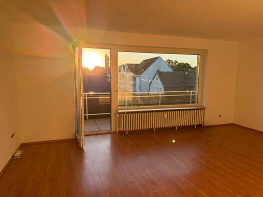 Wohnung zur Miete 712 € 3 Zimmer 89 m² Geschoss EG/2 frei ab 01.09.2026 Hasphurtweg Rinteln Rinteln 31737