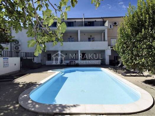 Haus zum Kauf 1.095.000 € 24 Zimmer 750 m² Jezera, Tisno Tisno 22240