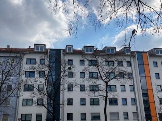 Wohnung zur Miete nur mit Wohnberechtigungsschein 781 € 3 Zimmer 69,3 m² 1. Geschoss frei ab 16.10.2026 Frankfurter Ring 14 b Milbertshofen-Am Hart München 80807