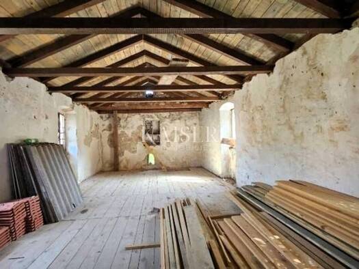 Haus zum Kauf 86.500 € 6 Zimmer 94 m² Lukoran, Preko Sutomiscica, Lukoran, Poljana