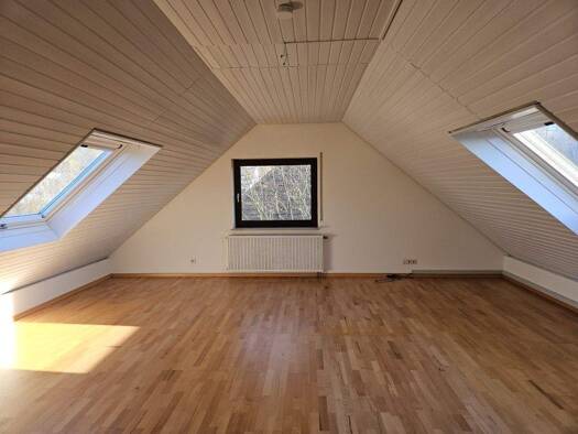 Maisonette zur Miete 900 € 3 Zimmer 104 m² 1. Geschoss Tarforst Trier 54296