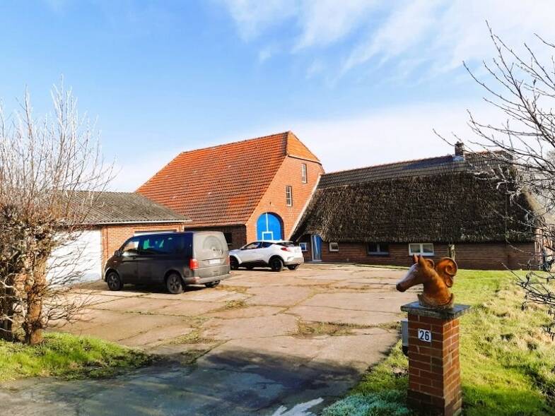Haus zum Kauf 279.000 € 7 Zimmer 136,7 m² 12.005 m² Grundstück Augustgroden 26 Augustgroden Stadland 26937
