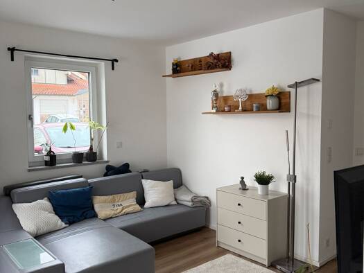 Terrassenwohnung zur Miete 510 € 1 Zimmer 40 m² Geschoss EG/2 frei ab sofort Saaldorf Saaldorf-Surheim 83416