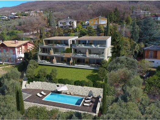 Terrassenwohnung zum Kauf 1.375.000 € 1 Zimmer frei ab sofort Torri del Benaco 37010