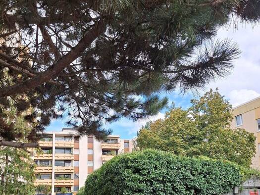 Tiefgaragenstellplatz zur Miete provisionsfrei 85 € Billrothstraße 4 Mögeldorf Nürnberg 90482