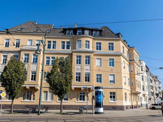 Wohnung zur Miete 650 € 4 Zimmer 109 m² Geschoss 4/5 frei ab sofort Altstadt Magdeburg 39104