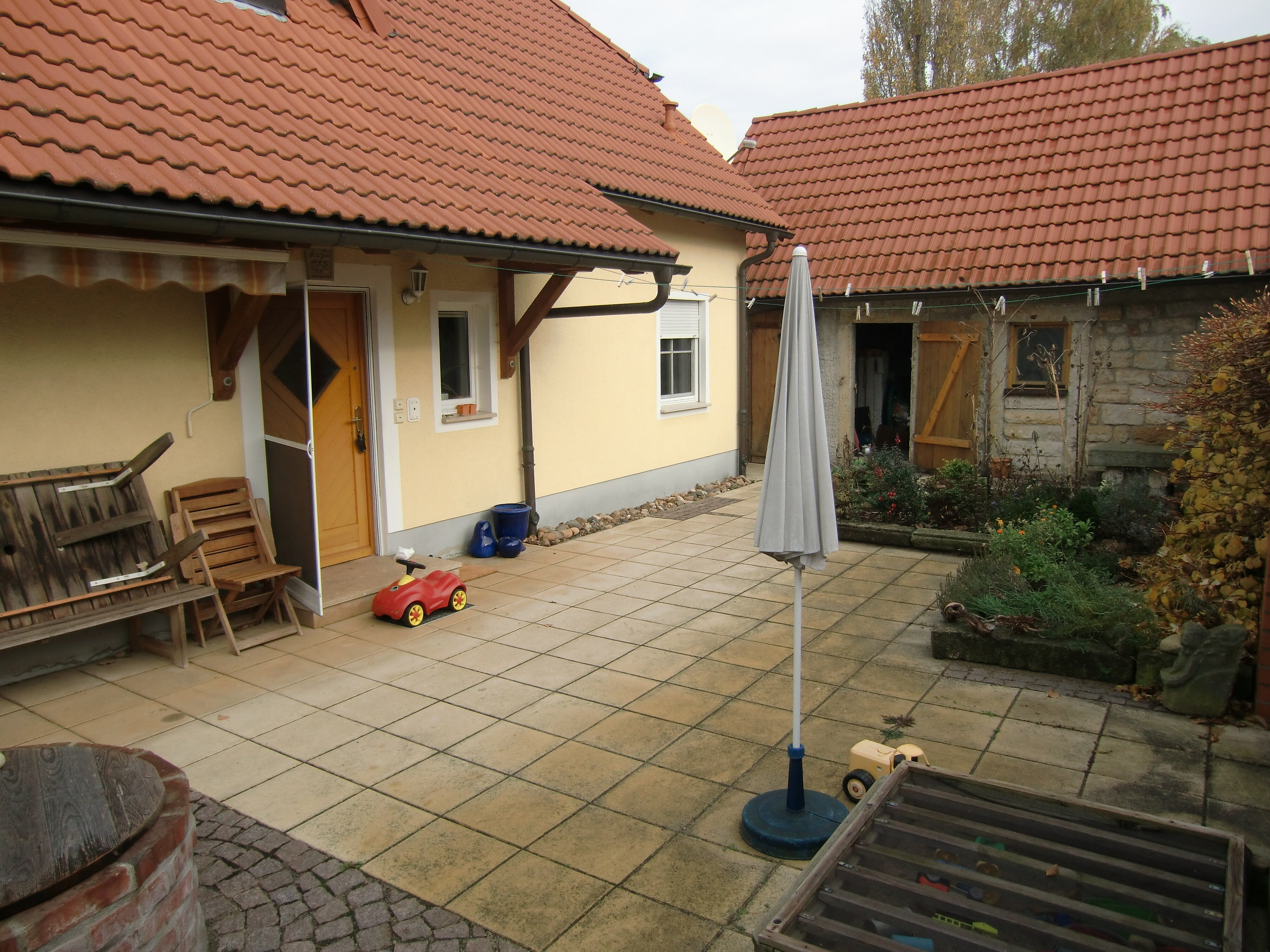 Einfamilienhaus zum Kauf 317.000 € 6 Zimmer 150 m²<br/>Wohnfläche 1.260 m²<br/>Grundstück ab sofort<br/>Verfügbarkeit Röderau-Bobersen Zeithain 01619