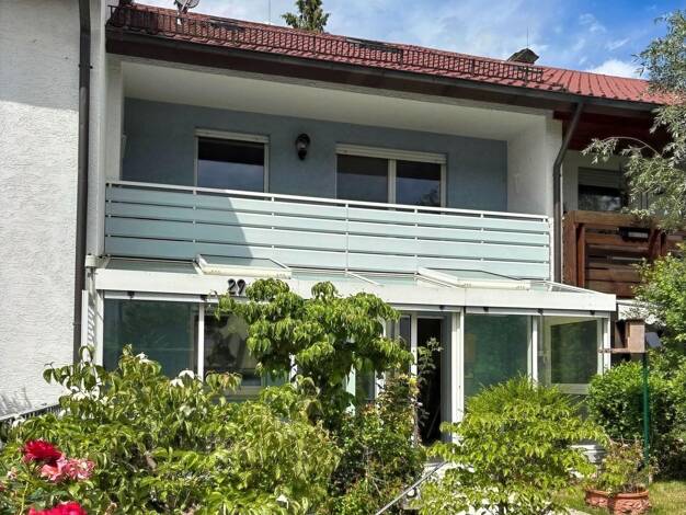 Reihenmittelhaus zum Kauf 355.000 € 5,5 Zimmer 120 m² 173 m² Grundstück Jebenhausen Göppingen 73035