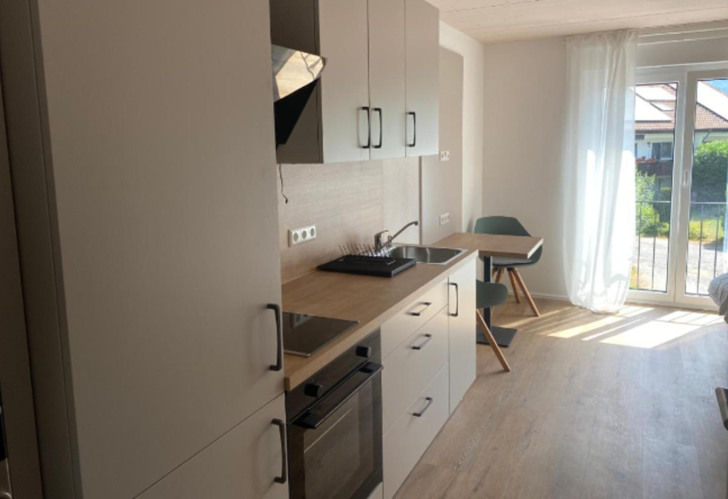 Wohnung zur Miete Wohnen auf Zeit 2.261 € 1 Zimmer 26 m²<br/>Wohnfläche ab sofort<br/>Verfügbarkeit Breite Straße Reutin Lindau (Bodensee) 88131