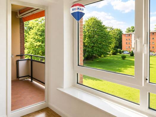 Wohnung zum Kauf 295.000 € 2 Zimmer 61 m² 2. Geschoss Jenfeld Wandsbek 22043