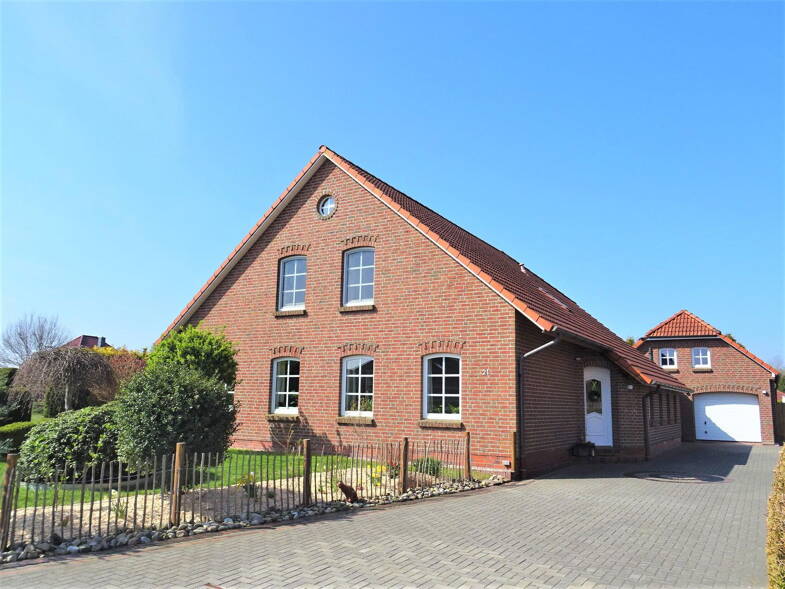 Einfamilienhaus zum Kauf provisionsfrei 505.000 € 10 Zimmer 255 m² 1.100 m² Grundstück frei ab 02.07.2025 Westerholt 26556