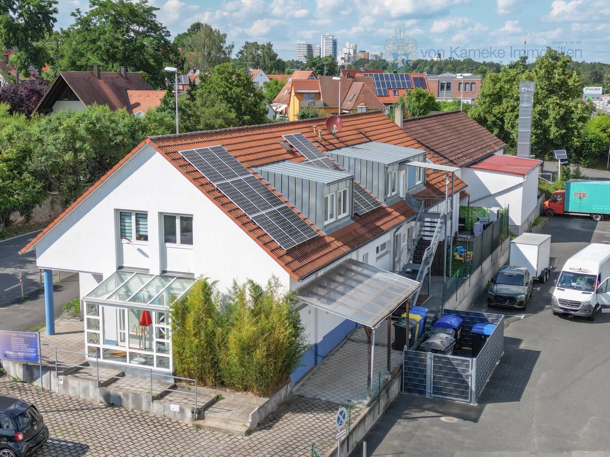 Mehrfamilienhaus zum Kauf 1.200.000 € 13 Zimmer 416 m²<br/>Wohnfläche 709,9 m²<br/>Grundstück Steinforst Erlangen 91056