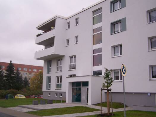 Wohnung zur Miete 593 € 3 Zimmer 79 m² 1. Geschoss Otto-Grotewohl-Ring 2 Zeulenroda Zeulenroda-Triebes 07937