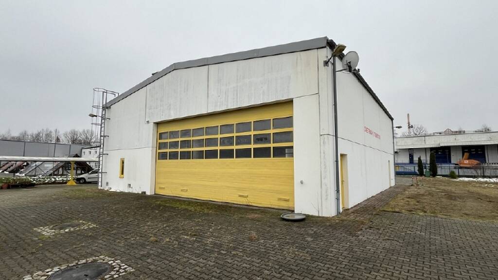 Lagerhalle zum Kauf 495.000 € 245 m² Lagerfläche Mittelbach 09224