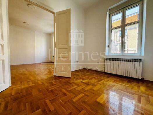 Wohnung zur Miete 1.800 € 5 Zimmer 120 m² 2. Geschoss Trg