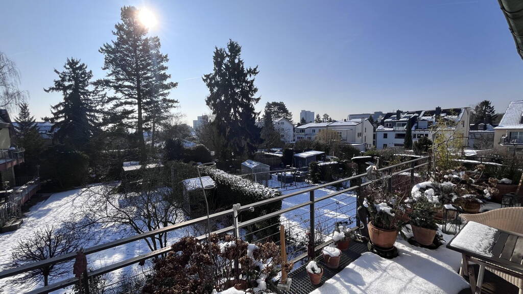 Maisonette zur Miete 2.650 € 5,5 Zimmer 168 m² 1. Geschoss frei ab 01.06.2026 Seckbach Frankfurt Seckbach 60389