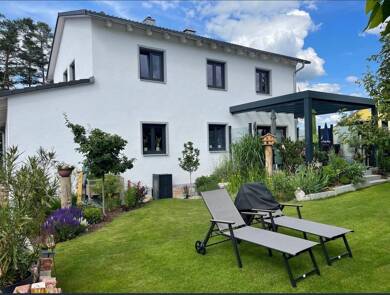 Haus zum Kauf provisionsfrei 549.000 € 3 Zimmer 150 m² Wackersdorf Wackersdorf 92442