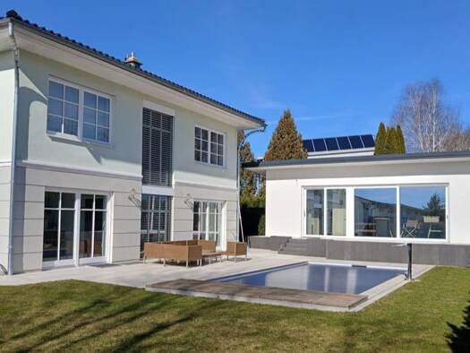 Villa zum Kauf 1.490.000 € 5 Zimmer 200 m² 1.002 m² Grundstück Krumbach Krumbach (Schwaben) 86381