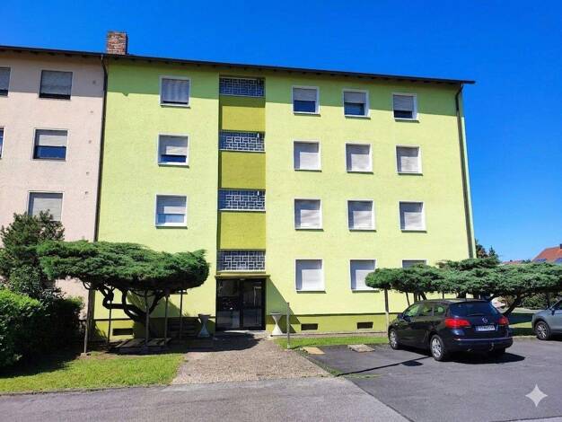 Mehrfamilienhaus zum Kauf provisionsfrei als Kapitalanlage geeignet 1.490.000 € 626 m² 1.318 m² Grundstück Sennfelder Straße 43 Gochsheim 97469