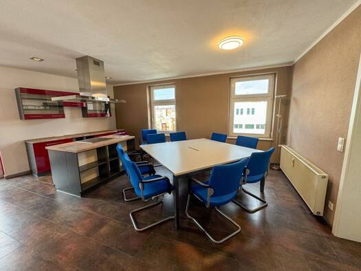 Bürofläche zur Miete 1.146 € 4 Zimmer 108,6 m² Bürofläche Wettinerstraße 18 Aue-Bad Schlema 08280