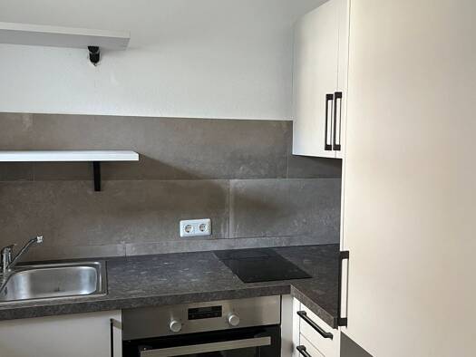 Studio zum Kauf provisionsfrei 175.000 € 1 Zimmer 32,7 m² Geschoss EG/3 frei ab sofort Frauenland Würzburg 97074