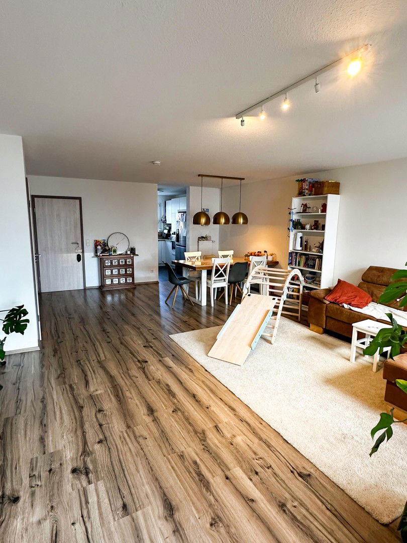 Reihenmittelhaus zur Miete 1.680 € 5 Zimmer 163,4 m²<br/>Wohnfläche 195 m²<br/>Grundstück Am Alten Bahnhof 29 Adelsdorf Adelsdorf 91325