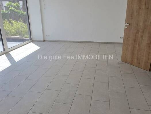 Wohnung zur Miete 980 € 3 Zimmer 89 m² frei ab sofort Mehring Mehring 54346