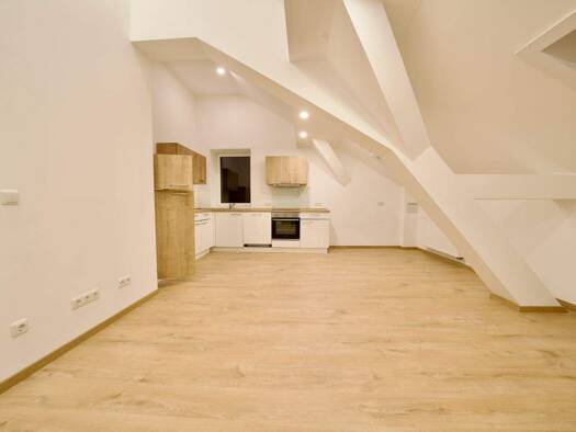 Wohnung zum Kauf provisionsfrei 179.000 € 4 Zimmer 77 m² 2. Geschoss Gangkofen 84140