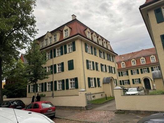 Wohnung zur Miete 450 € 2 Zimmer 49,6 m² Geschoss 1/4 frei ab 01.08.2026 Bünaustraße 8 Löbtau-Süd Dresden 01159